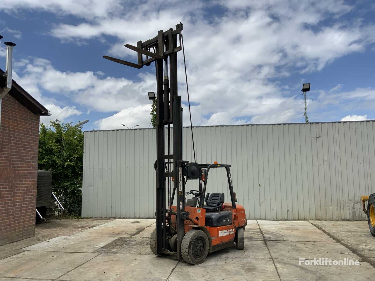 Dalian CPCD30FA diesel forklift