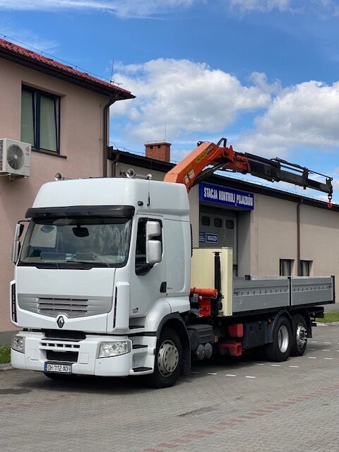 Renault PREMIUM 460 DXI EEV jib crane