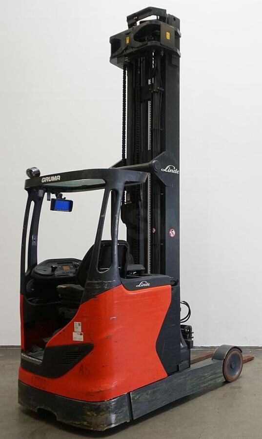 Linde R 20 1120 reach truck