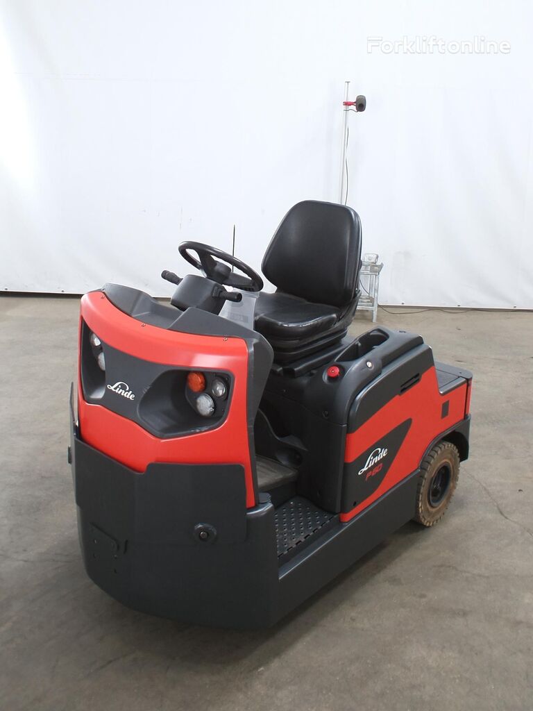 Linde P60 tow tractor